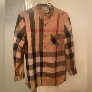 BURBERRY  CHECK men’s size small button down shirt AUTHENTIC